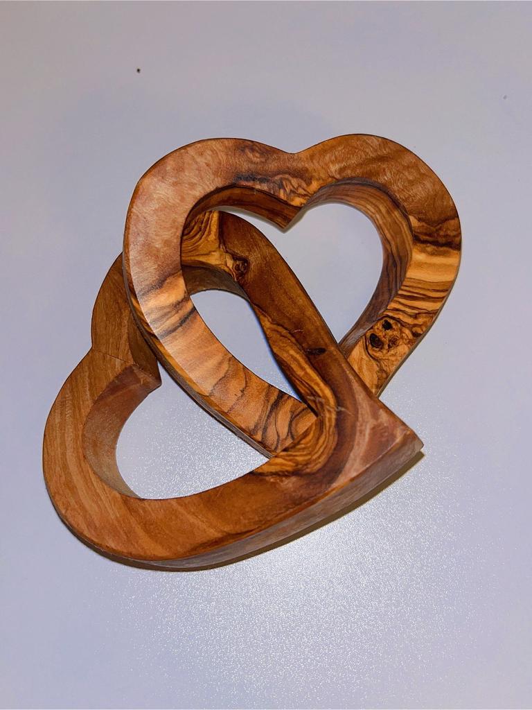 9 cm - Verbundene Olivenholz-Herzen für Brautpaar, zum Valentinstag, Jubiläum, Hochzeitstag, Geburtstag - Hochzeitsgeschenk